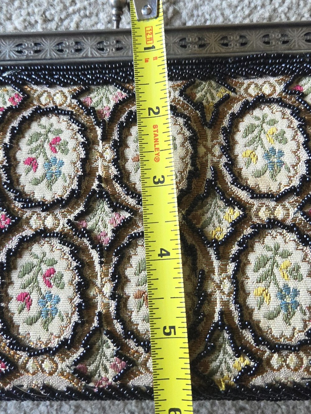 Vintage Beaded Tapestry Evening Bag Floral Kiss Lock Silver Chain Purse - Picture 10 of 10